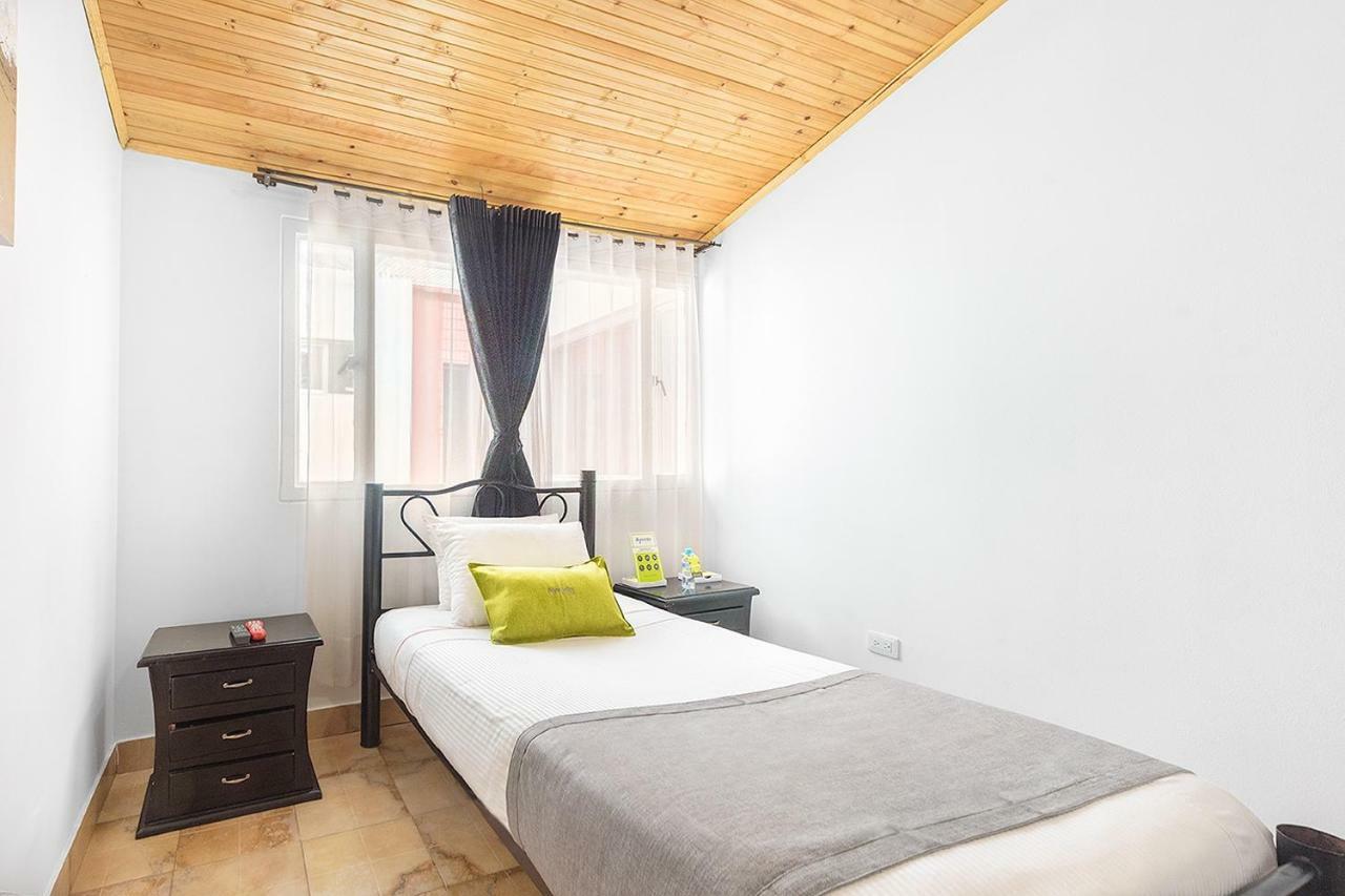 Hotel Casa Normandia Bogota Ngoại thất bức ảnh