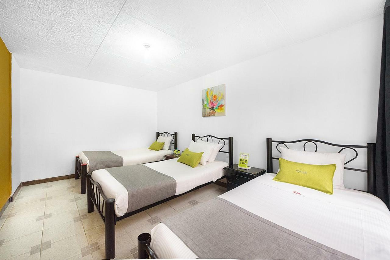 Hotel Casa Normandia Bogota Ngoại thất bức ảnh