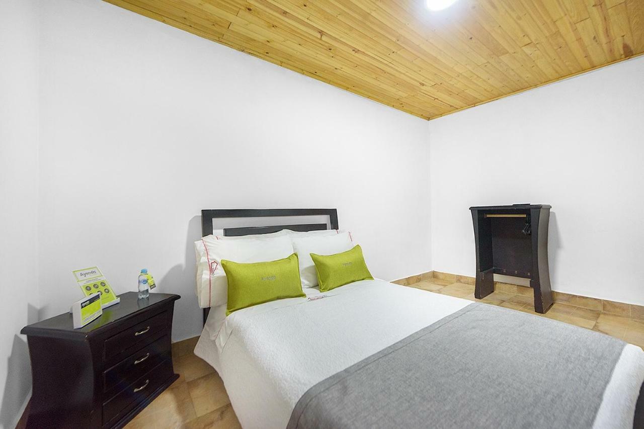 Hotel Casa Normandia Bogota Ngoại thất bức ảnh